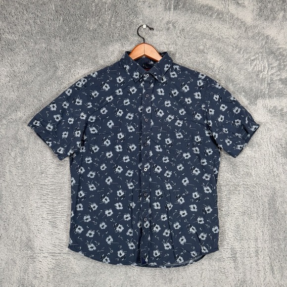 UNTUCKit Other - UNTUCKit Coolidge Shirt Mens M Blue 100% Cotton Floral Short Sleeve Button Up